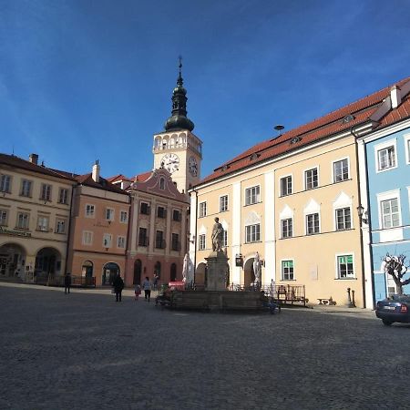 Appartement Le Miracle Rezidence Speicher Mikulov Buitenkant foto