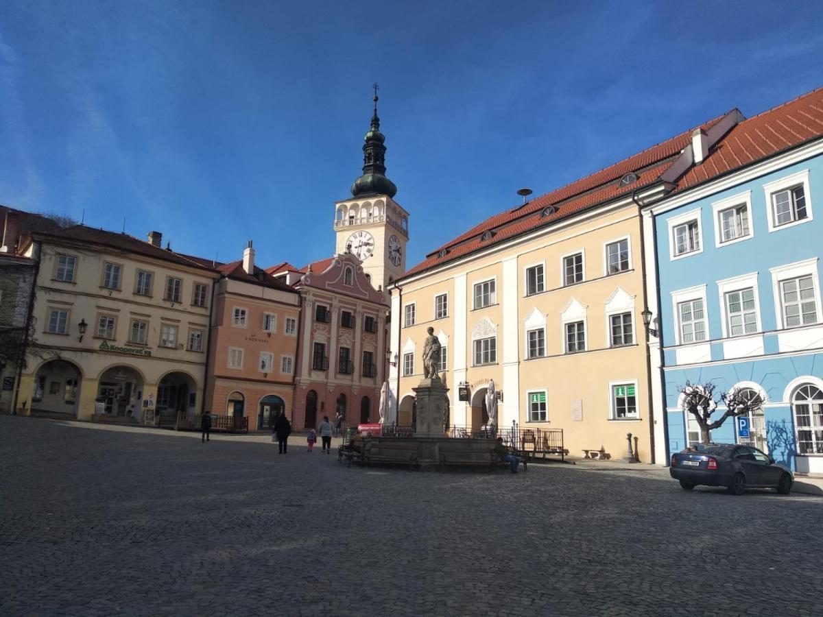 Appartement Le Miracle Rezidence Speicher Mikulov Buitenkant foto