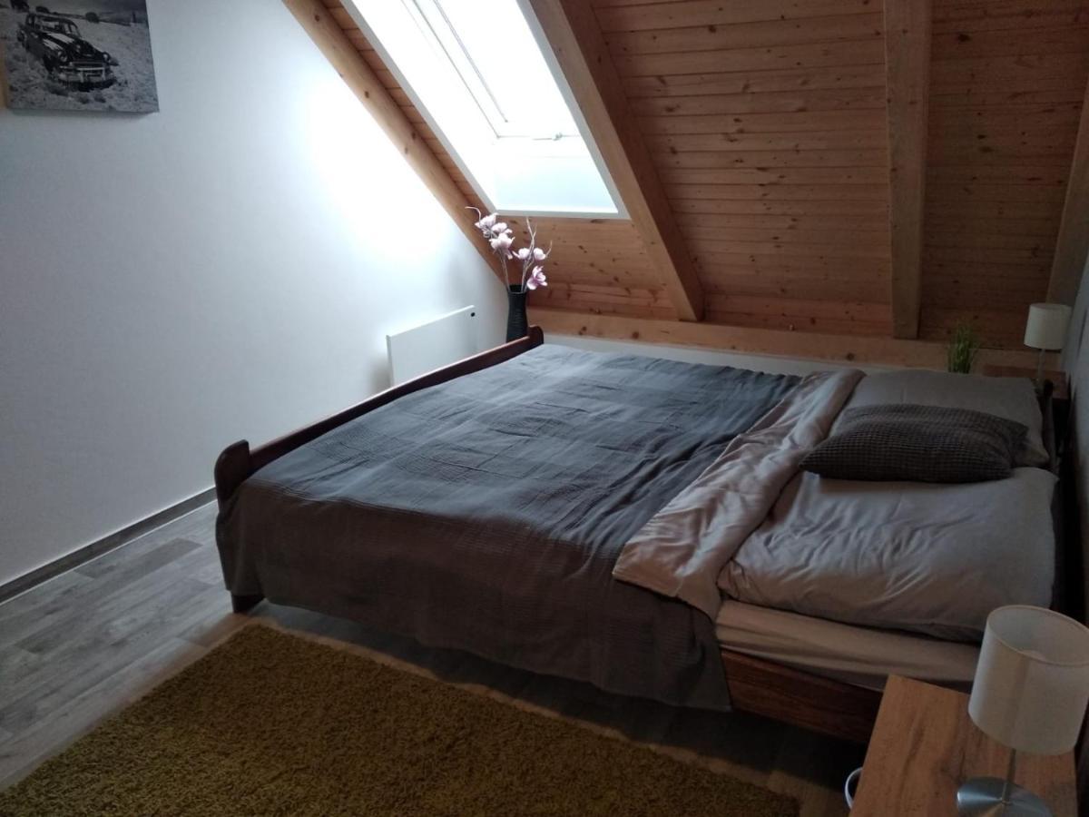 Appartement Le Miracle Rezidence Speicher Mikulov Buitenkant foto